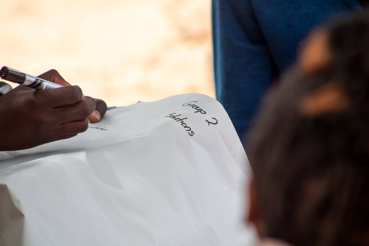 GwenTrust's tweet image. Today, GWEN held an intergenerational climate dialogue in Ward 4 at Dzandura Primary School. Young women and men engaged with elders including the councilor, village heads & religious leaders to share solutions for a greener future.
#ClimateAction #youthvoices #WomenForClimate