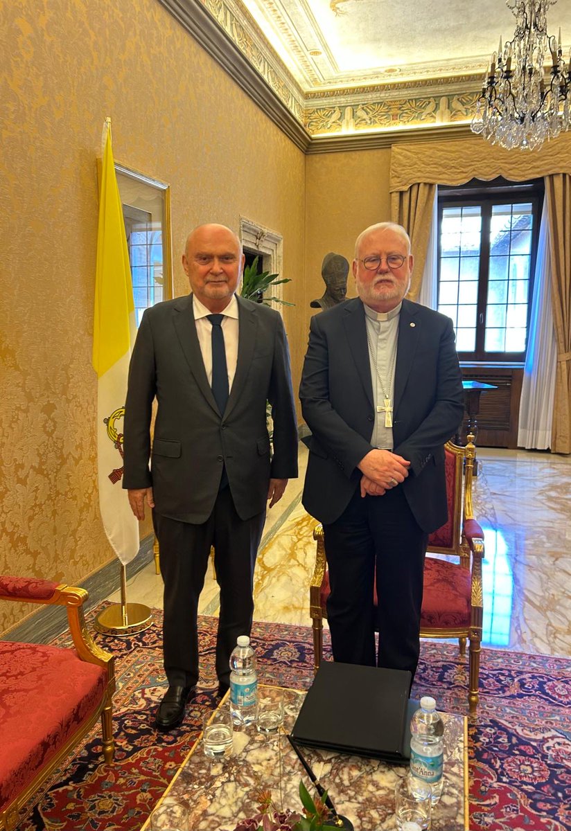 OSCE's tweet image. Secretary General Sinirlioğlu visited 🇮🇹, where he participated in the Ukraine Recovery Conference, and met with both Italian Foreign Minister @Antonio_Tajani and Archbishop Gallagher of the Holy See, as well as other leaders on the margins of #URC2025 👉 bit.ly/459aK5Z
