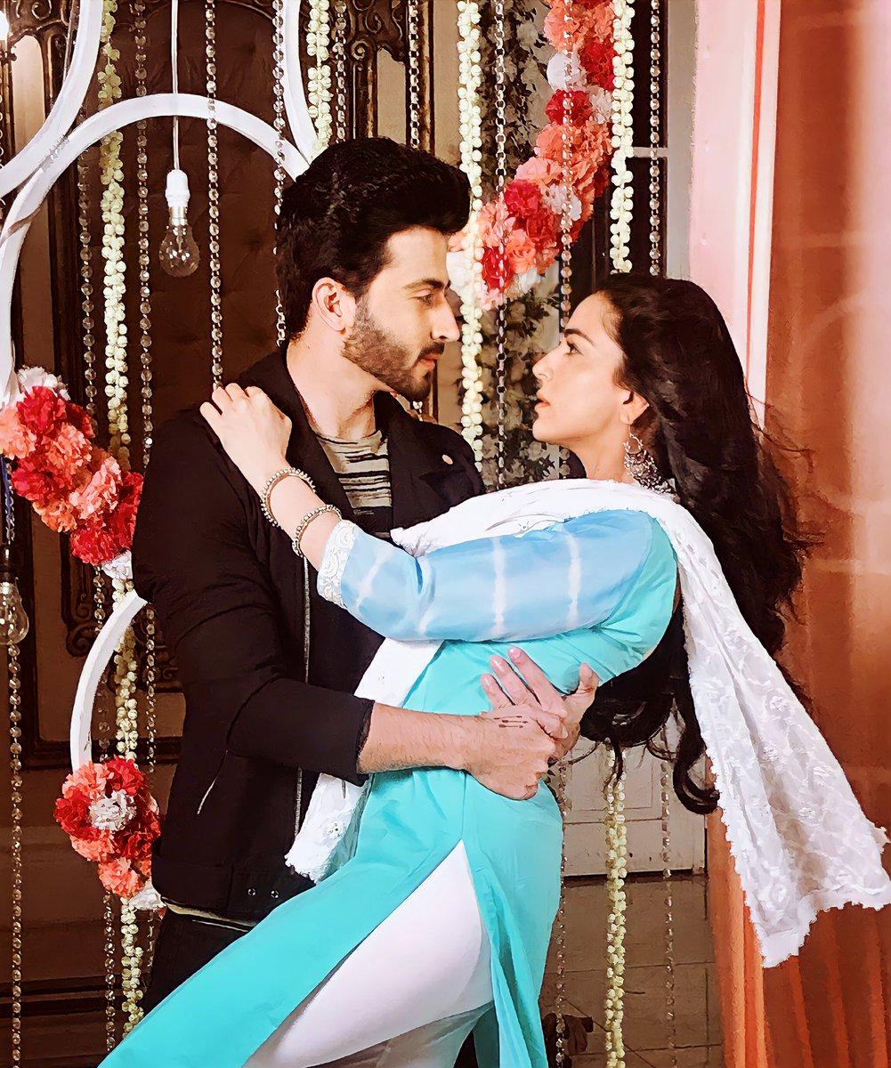8 YEARS OF PREERAN
#DheeShra