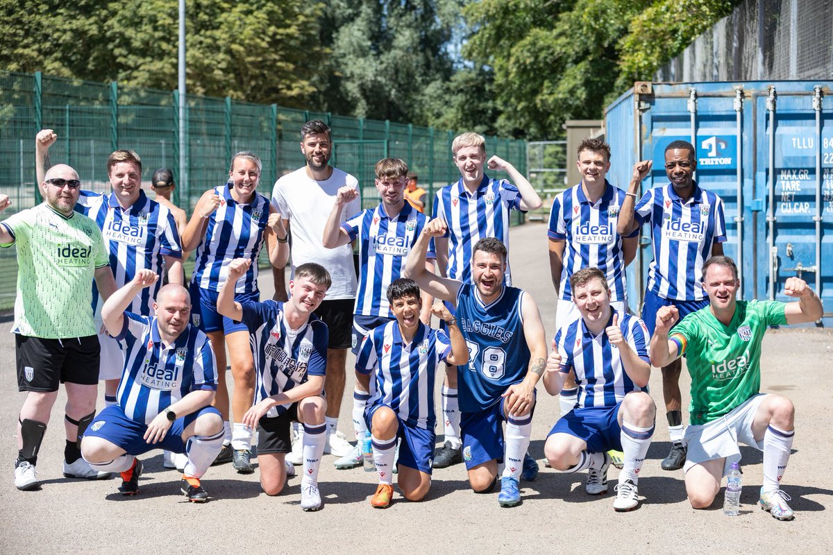 GFSN Development Tournament Finalists! 💪👏

An impressive group stage gave us a bye to the Semi Finals with us finishing top, unbeaten and 6/6 clean sheets, before losing narrowly on pens in the final.

Our second successive final. Great effort, Baggies! 

#WBA | #ProudBaggiesFC