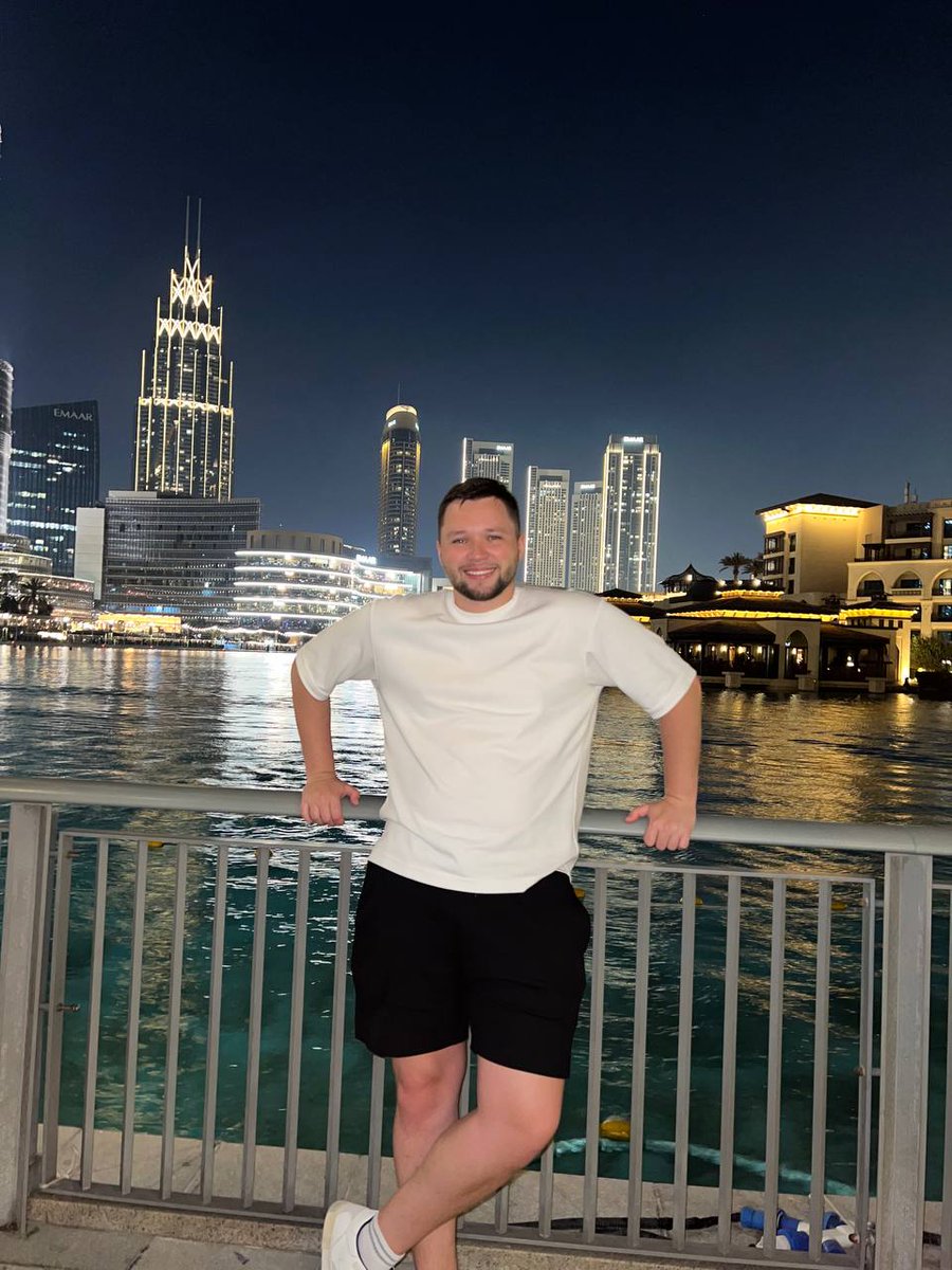 aigarxyz's tweet image. I’m not just “in crypto”.

I’ve been living it daily since 2019.
4+ years working inside Web3 projects.

Today — Head of Community at @EveDexOfficial 

On this X:

— real stories behind building a DEX
— honest takes on community-building (no fluff)
— where Web3 is headed — minus…