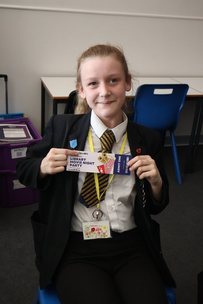 Library Movie Night! Last week we celebrated our students by hosting a movie night! 🍿📽️🌟#proud #essaacademy #northerneducationtrust