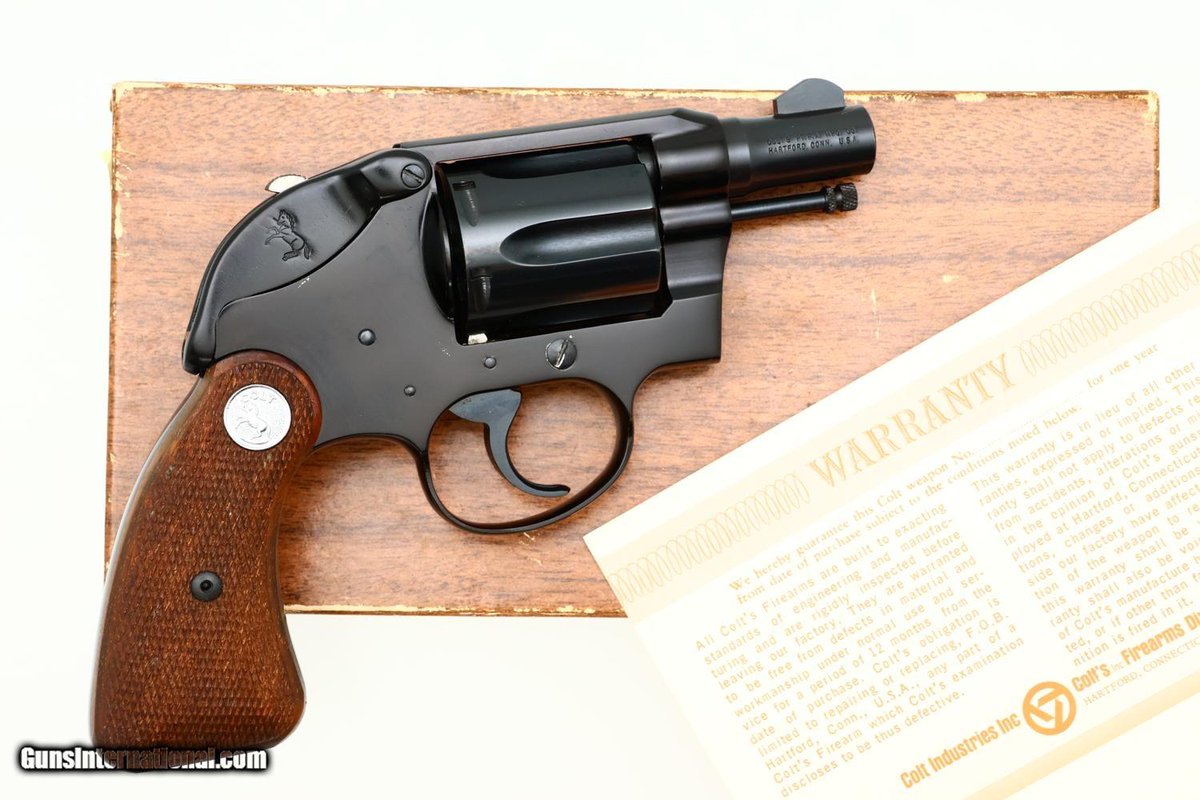 GunsInternation's tweet image. Take a look at this Spectacular Colt Cobra Revolver, Shrouded Hammer, Boxed here - tinyurl.com/49ww89dm
Also Check out our giveaway and don't forget there are multiple ways to enter! gunsinternational.com/contest/
#Gunsinternational #Monday #Colts #NRA #PEW #History #revolver