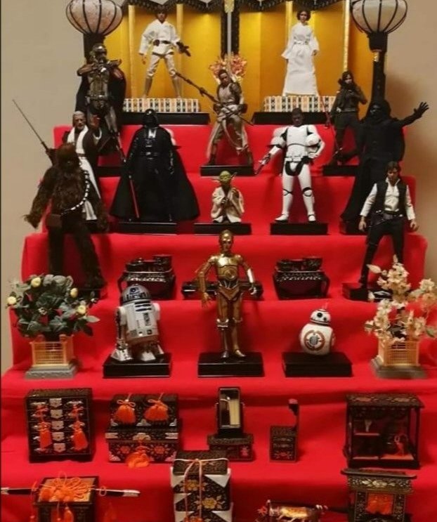 GutchVader's tweet image. #オモ写EXPO後夜祭
③こんにちはEXPO
私といえばこれしかない🤣🤣
1枚目：初めての2018年 
2枚目：8年目の今年
④俳句EXPO
並べても 写真撮ったら すぐ撤収