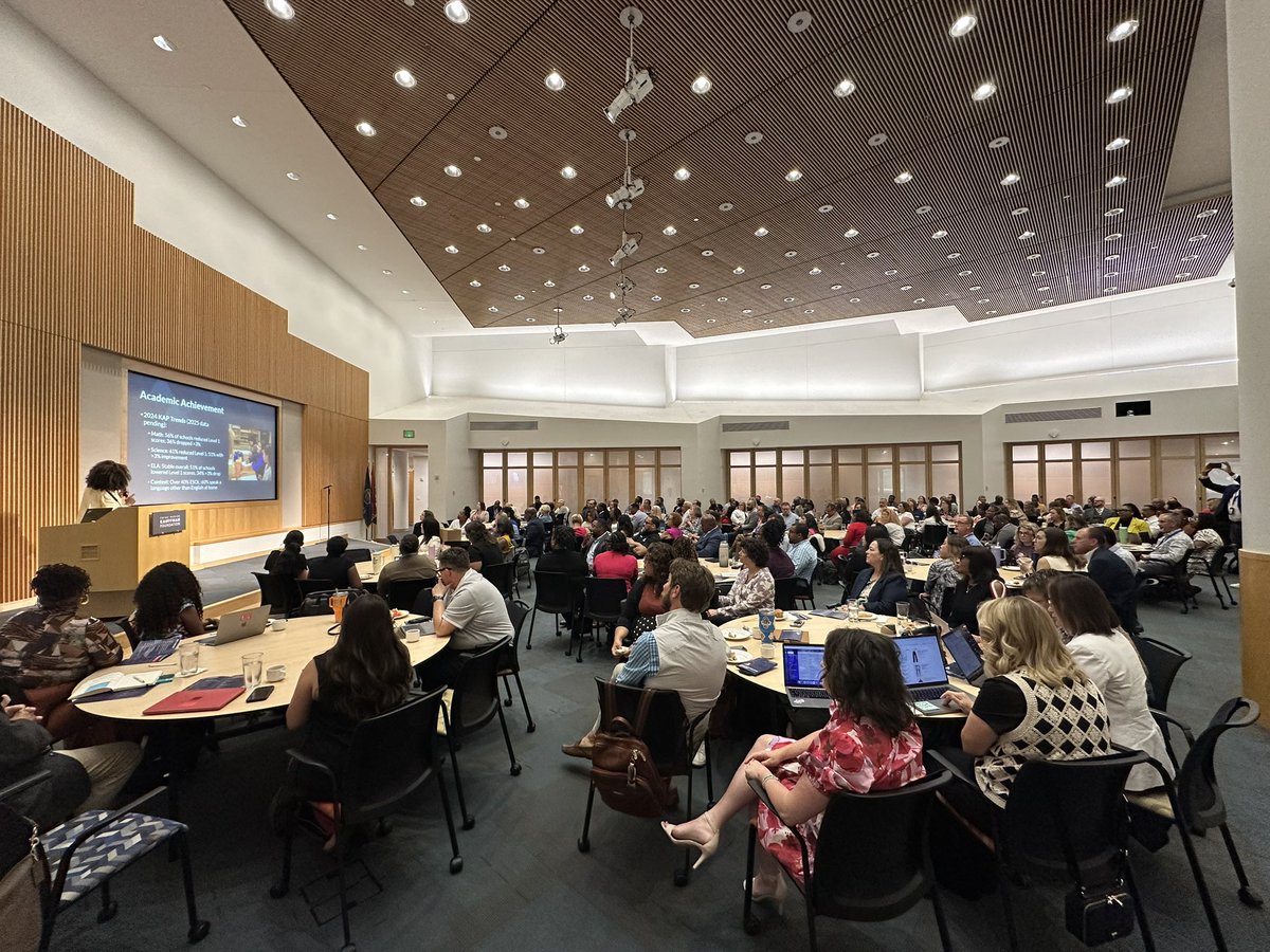 Kicking off the 25-26 SY with <a href="/kckschools/">Kansas City, Kansas Public Schools</a>! 💥🙌🏽 Great vibes in the space! 🎉 Let’s GO! #BetterEveryDayLaserFocus