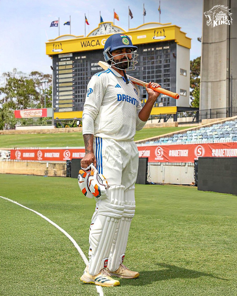 JD_Trolls2's tweet image. Jadeja has more Clutch than the other 10 combined.
