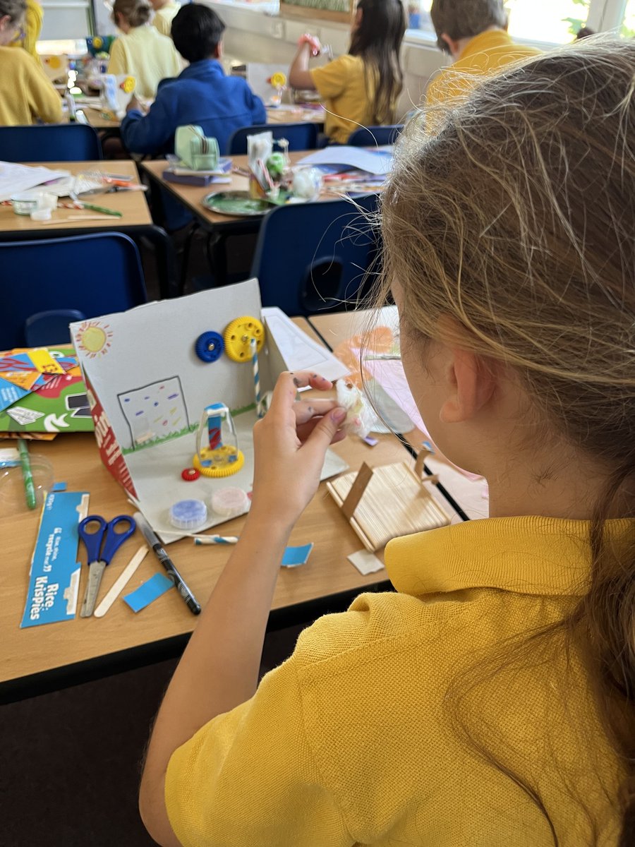 Thriplow CofE Primary School (@thriplowschool) on Twitter photo Bees Class worked so hard on their moving miniature playgrounds in DT. They worked with different materials and mechanisms to make their designs and then evaluated them when they were complete. <a href="/PKCKST/">Primary Knowledge Curriculum</a> Bees Class worked so hard on their moving miniature playgrounds in DT. They worked with different materials and mechanisms to make their designs and then evaluated them when they were complete. <a href="/PKCKST/">Primary Knowledge Curriculum</a>