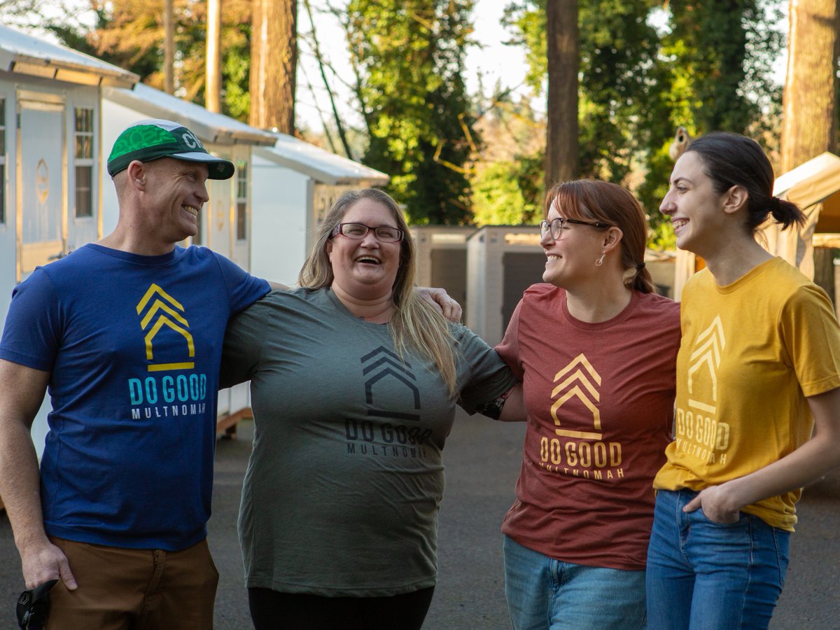bwforg's tweet image. In Oregon, more than half of veterans experiencing homelessness are living without shelter—making access to stable housing more critical than ever.
We’re proud to award $65,000 to #DoGoodMultnomah, with support from @craignewmark Philanthropies, to help 60 veterans in the…