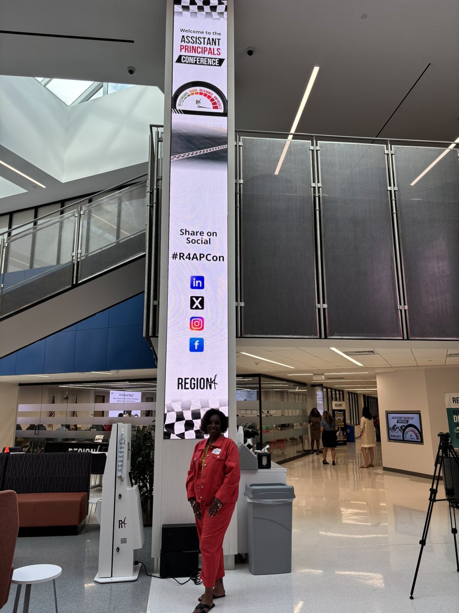 thecrystalexec's tweet image. I just crossed the starting line at this year’s Region 4 Assistant Principal Conference #R4APCon