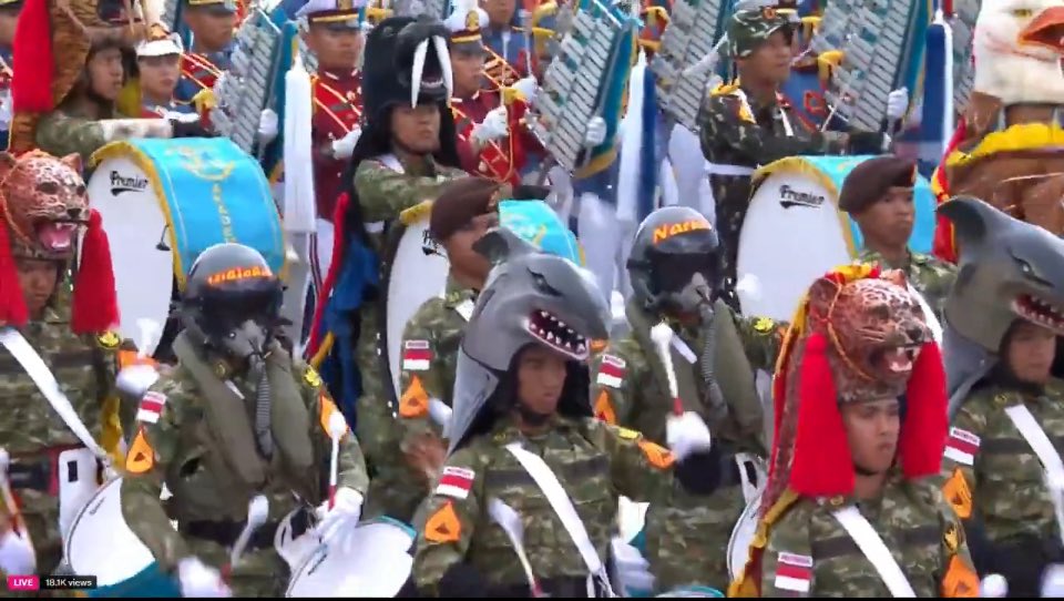 very serious country 😤