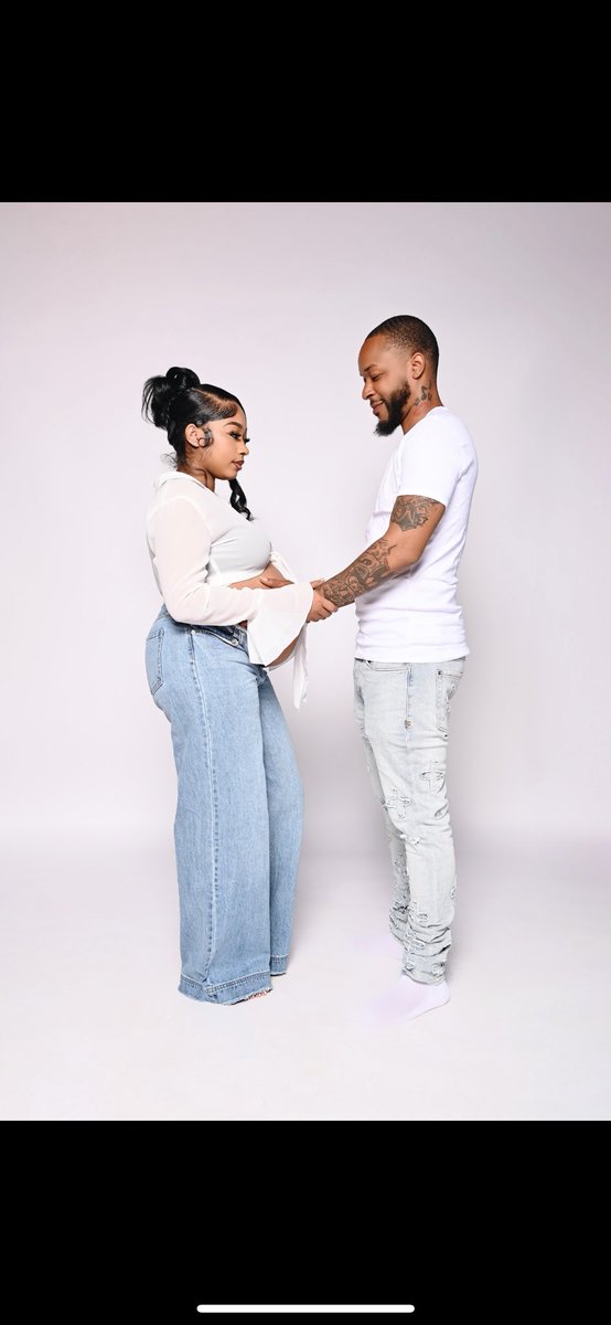 NicolesAmbition's tweet image. Family is 1 thing but creating your own lil family is another thing🫶🏽🥰🤞🏽