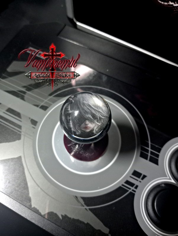 Vampiremul's tweet image. Automata 2B, a new kit available for Sanwa, Qanba, and other commercial fightsticks like Hori, Madcatz, and more. Specially designed for fighting, height-adjustable, and LED-compatible!