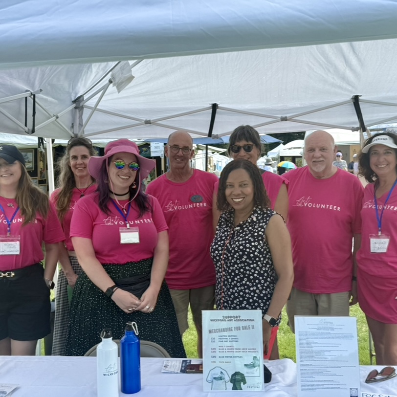 LGSabinaMatos's tweet image. This weekend I attended the @wickfordartfest in #Wickford. This two-day arts fest at Wilson Park was an amazing showing of #RhodeIsland's creative spirit. It was a thrill to spend time with so many artistic and creative people.