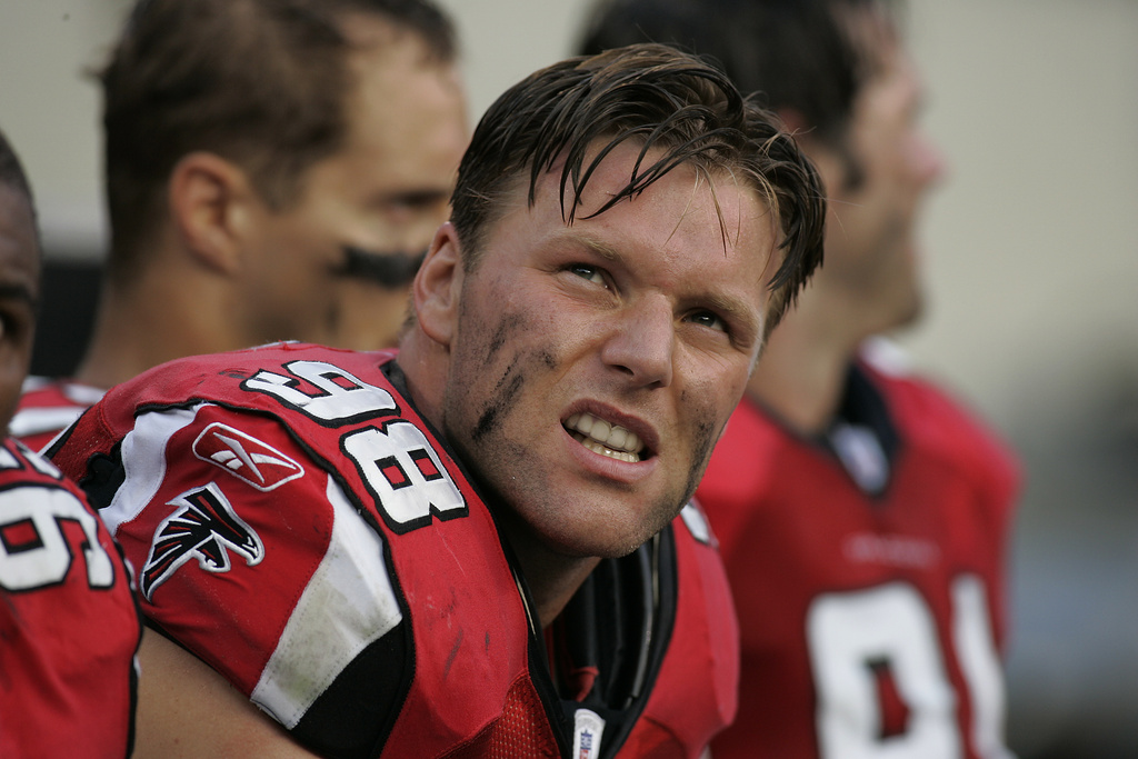 Pro Football Hall of Fame Ambassador (@pfhofambassador) on Twitter photo TRAVIS HALL, <a href="/AtlantaFalcons/">Atlanta Falcons</a> DL - 30th Anniversary - The #181 overall pick in 1995, Hall, played 10 seasons in Atlanta and recorded 41.5 sacks in 134 regular season games (Per PFR) #DirtyBirds #RiseUp #Falcons #Atlanta #NFL #NFLTop100 #NFLDraft #nflnews #NFL2025 #NFLtwitter TRAVIS HALL, <a href="/AtlantaFalcons/">Atlanta Falcons</a> DL - 30th Anniversary - The #181 overall pick in 1995, Hall, played 10 seasons in Atlanta and recorded 41.5 sacks in 134 regular season games (Per PFR) #DirtyBirds #RiseUp #Falcons #Atlanta #NFL #NFLTop100 #NFLDraft #nflnews #NFL2025 #NFLtwitter