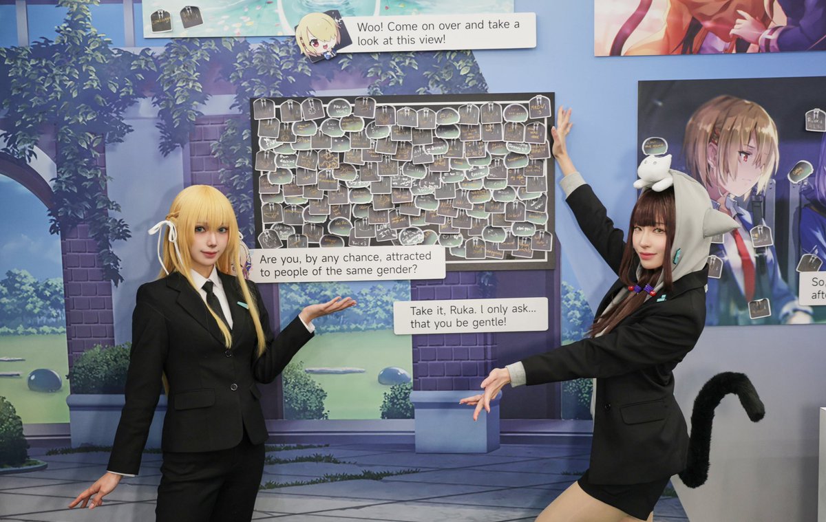 luximity's tweet image. Wrapped up AX with the bestie 👯‍♀️ 
Thank you to everyone who visited and left notes on our blackboard! It was great seeing you all 🥰 

#HeavenBurnsRed #Yostar #AnimeExpo2025