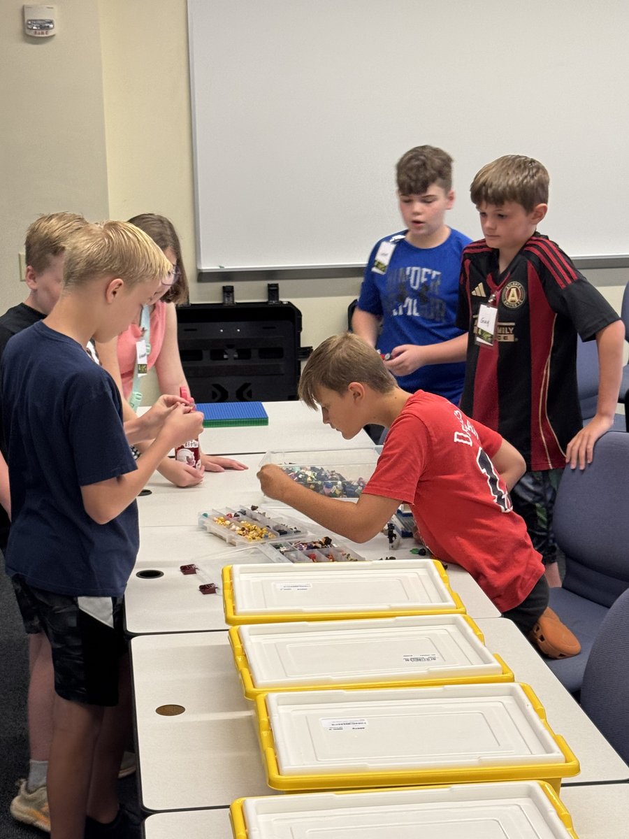 IU1Tweets's tweet photo. 🧱 Kicking off Camp Tech 2025 with creativity in motion! Our campers dove into the LEGO Lab session today—exploring engineering, collaboration, and a whole lot of fun. Stay tuned all week for more snapshots of tech in action! 💻⚙️
#STEMinAction #LEGOlab @wjcollege https://t.co/ZJRl34IeUY