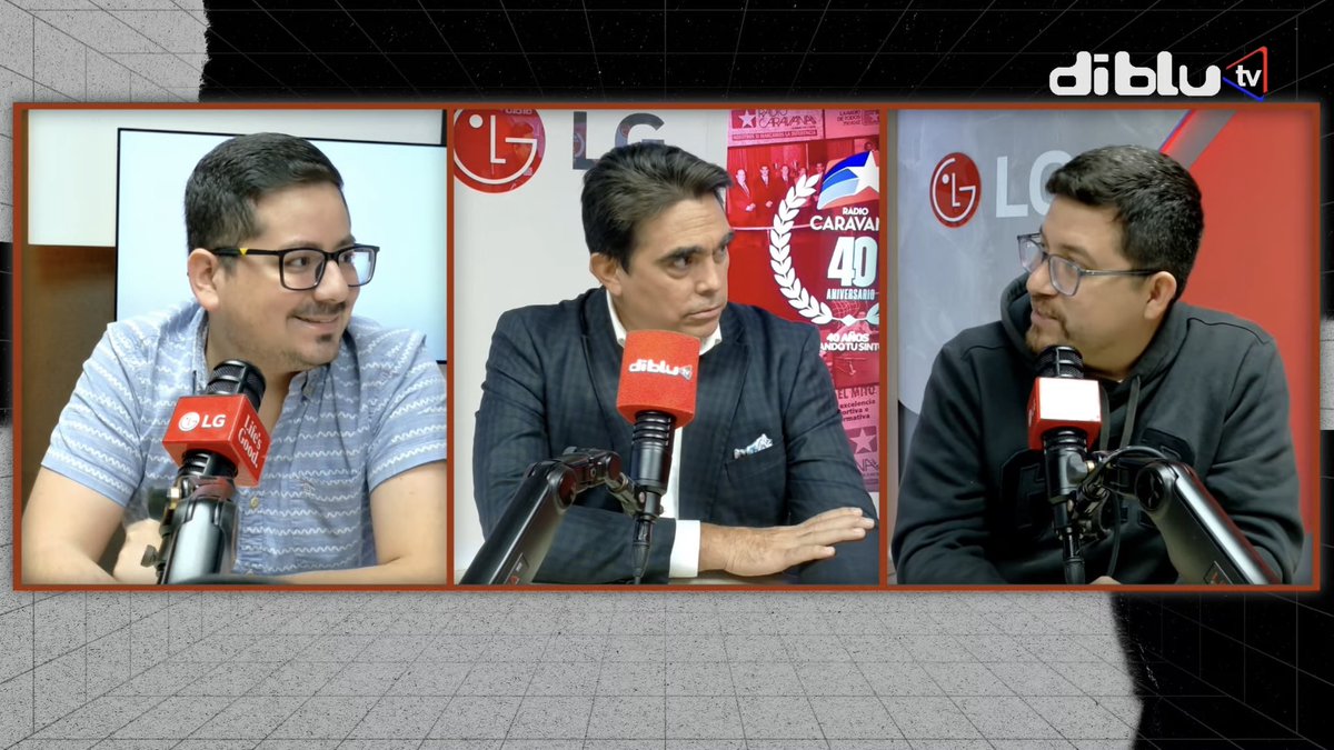 Radio Caravana (@caravana750) on Twitter photo ¡AL AIRE en #Cabina14! 🔴
🎙️ <a href="/DiegoArcos14/">𝒟𝑖𝑒𝑔𝑜 𝒜𝑟𝑐𝑜𝑠 𝒮𝑎𝑎𝑣𝑒𝑑𝑟𝑎</a>
🎙️ <a href="/DanielNavasV/">Daniel Navas V.</a>
🎙️ <a href="/marcolopezc95/">Marco López Castillo</a>
🎧 Escúchanos por radiocaravana.com o míranos por Diblu TV: youtube.com/live/iBtPYXK4b… ¡AL AIRE en #Cabina14! 🔴
🎙️ <a href="/DiegoArcos14/">𝒟𝑖𝑒𝑔𝑜 𝒜𝑟𝑐𝑜𝑠 𝒮𝑎𝑎𝑣𝑒𝑑𝑟𝑎</a>
🎙️ <a href="/DanielNavasV/">Daniel Navas V.</a>
🎙️ <a href="/marcolopezc95/">Marco López Castillo</a>
🎧 Escúchanos por radiocaravana.com o míranos por Diblu TV: youtube.com/live/iBtPYXK4b…