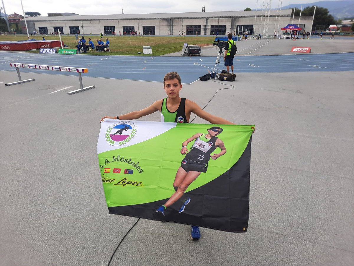 Campeonato España 🇪🇸 SUB16.
- Sergio participó en los 300ml mejorando su puesto de clasificación 
- Oliver en los 3km marcha, no pudiendo acabar por una molestia.