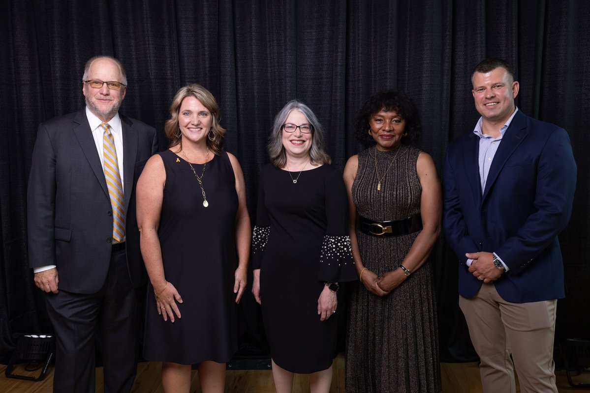 AppAlumni's tweet image. What an incredible evening honoring the best of @appstate at the 2025 Alumni Awards Gala. Congratulations to these Mountaineers!