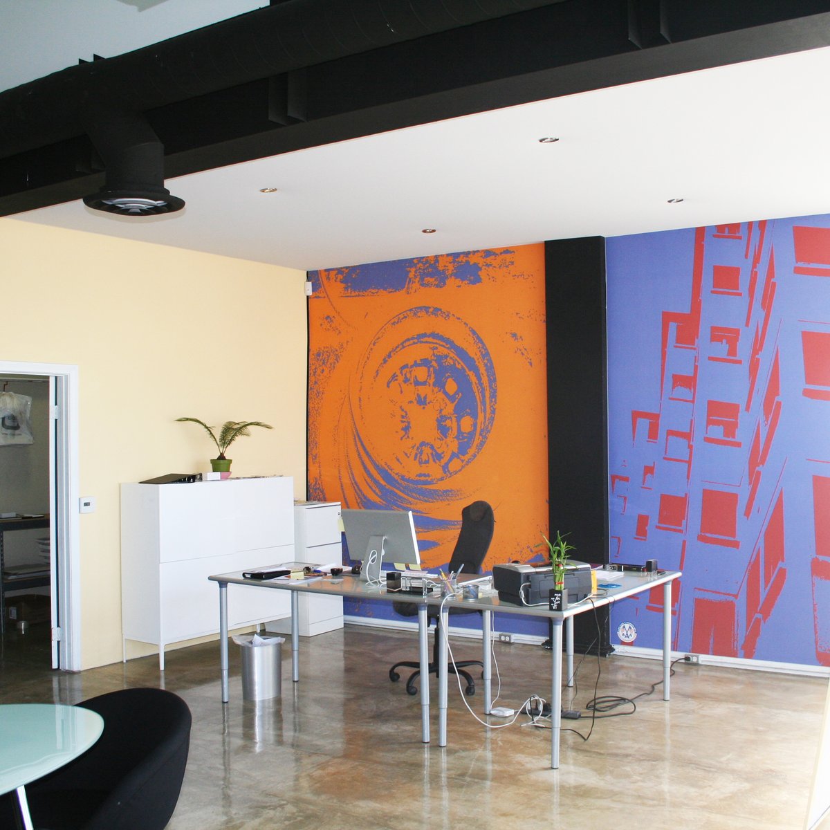 Let the walls do the talking—quietly.
Fabricmate® custom printed fabrics elevate office design and improve acoustics in one seamless solution.
🎨🔇📌
#AcousticStyle #OfficeInspo #CustomPrintedWalls