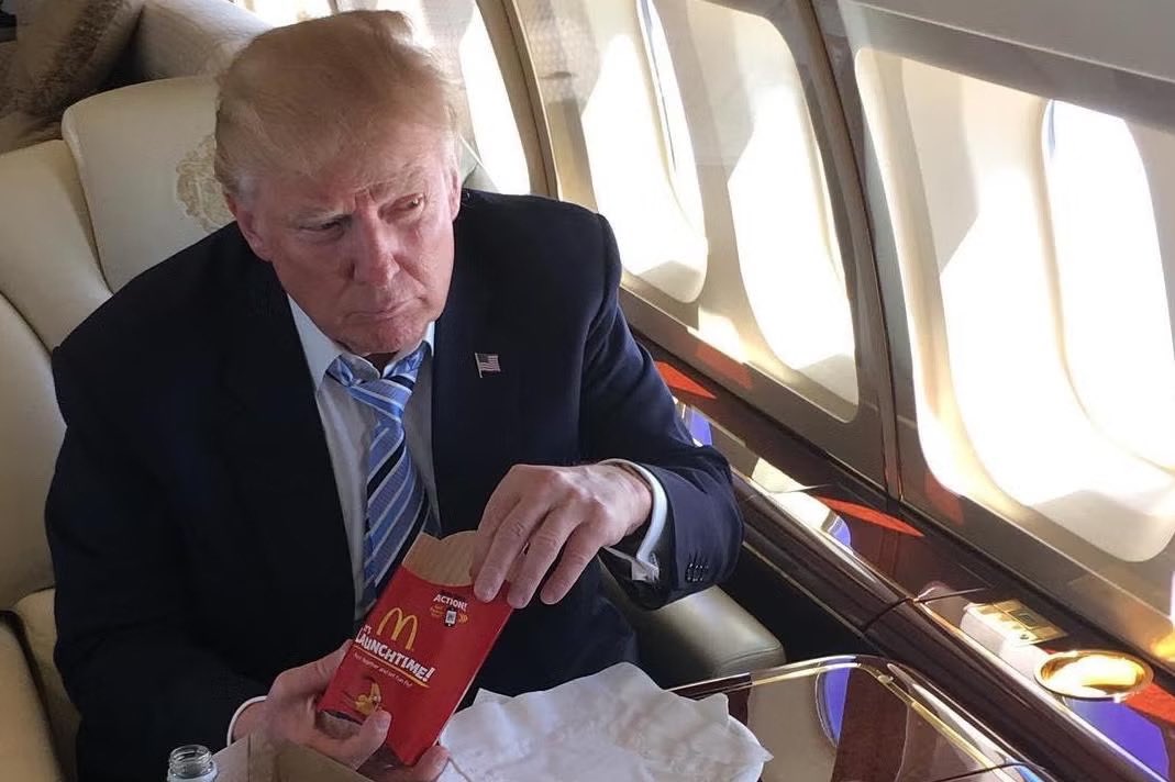 haveigotnews's tweet image. Donald Trump's UK State Visit will take place in Scotland, home to his mother, Mary MacLoed's family. The President is expected to use the trip to track down the MacLeods, as well as a few McDonalds