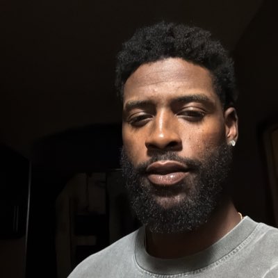 StickyHands_1's tweet photo. #NewProfilePic https://t.co/PWF3bM6kcD