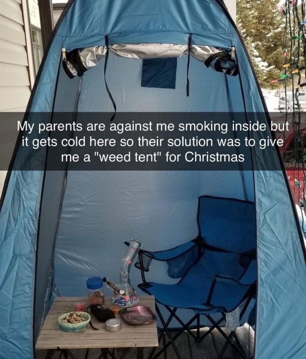 Stoner Barbie tweet media