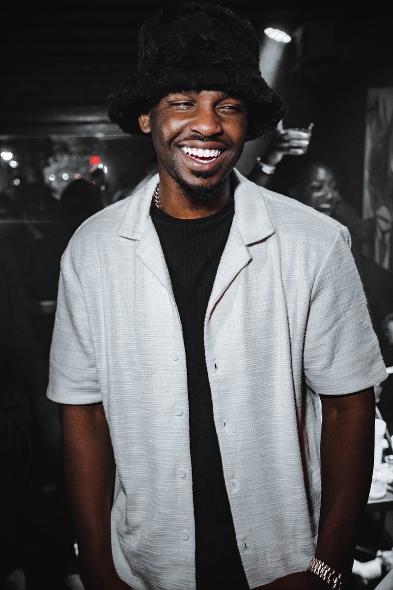TurnUpTobi's tweet photo. Life been hitting… not harder than my 808’s though https://t.co/iadsCCxaoN