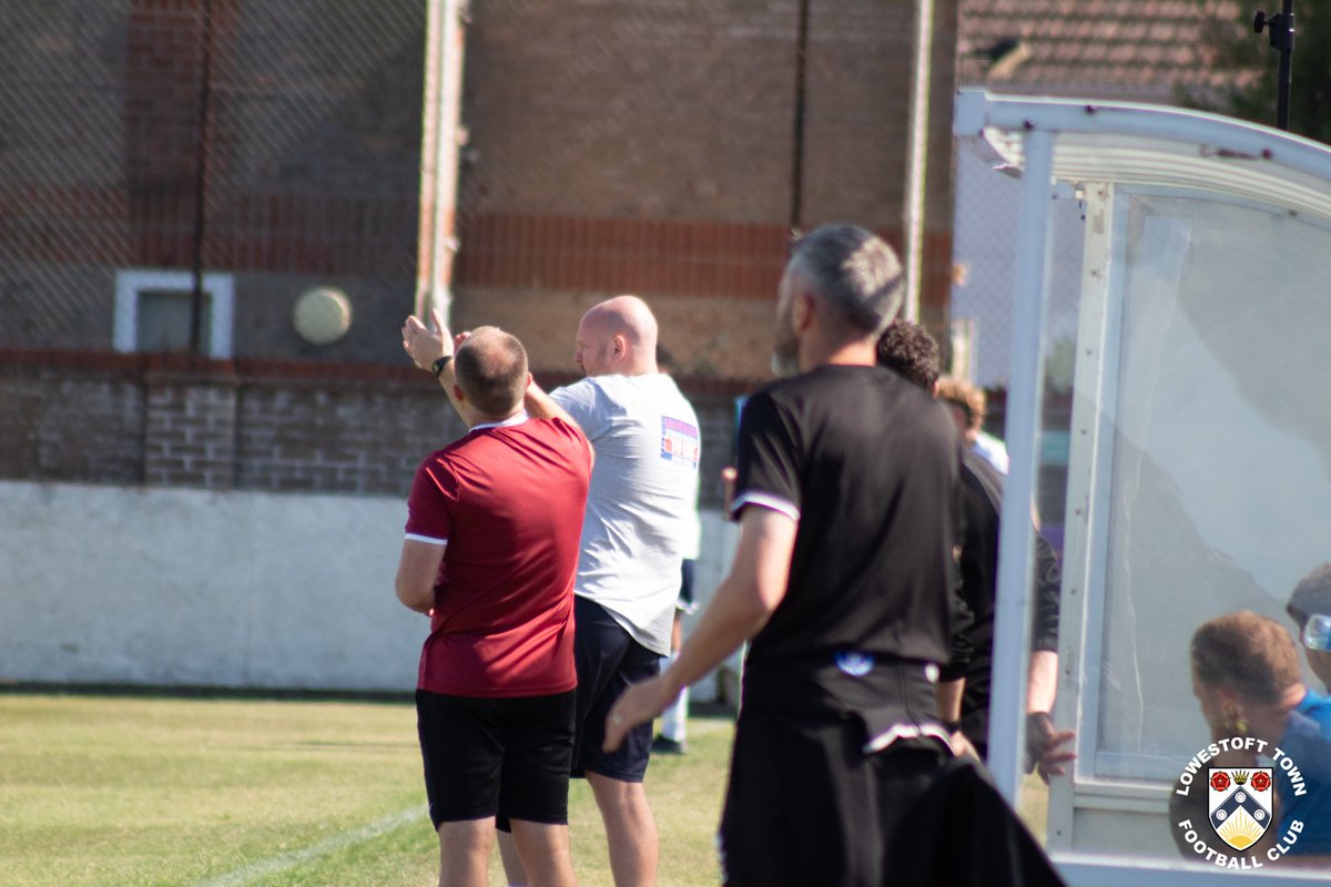 Lowestoft Town FC tweet media