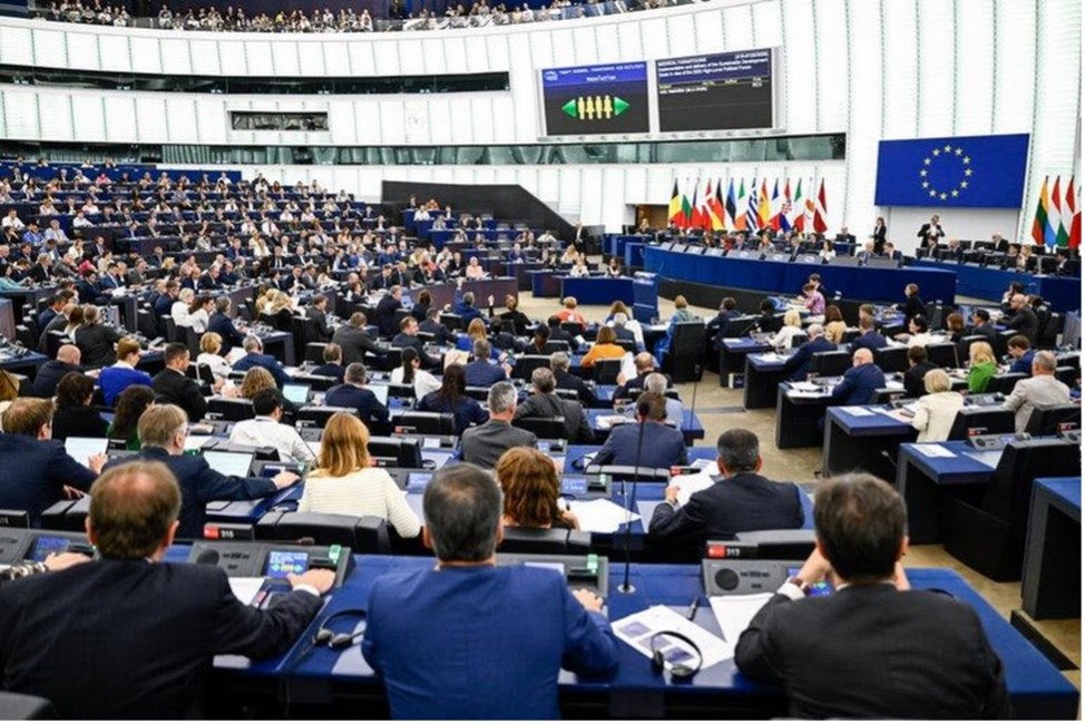 iSANS_CEE's tweet image. Tsikhanouskaya Rallies Support at Dubrovnik Forum; Belarusian Regime Expands Military Ties with Vietnam. The latest iSANS Weekly Belarus Review is out. Read and subscribe: isans.org/analysis/belar…
Lithuania Reaffirms Support: Sviatlana @Tsihanouskaya met with 🇱🇹's Minister of the…