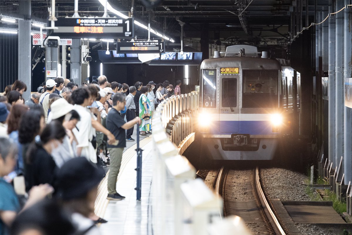 acid7509's tweet image. 25/7/15 山笠臨時
62運行 1000N系01編成
地下鉄の山笠臨時に1000Nのトップナンバーが充当。
普段は表示されない運番60番台でした。