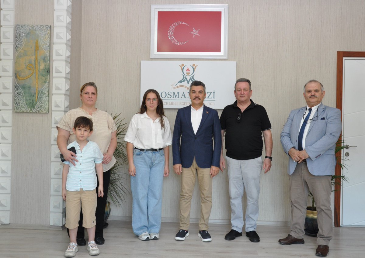 İlçe Milli Eğitim Müdürümüz Metin Sezer,

LGS 2025 Türkiye Şampiyonlarını, Velilerini ve Okul Müdürlerini makamında kabul etti.

<a href="/tcmeb/">Millî Eğitim Bakanlığı</a> <a href="/Ali_Partal/">Ali Partal</a> <a href="/MetinSEZER_16/">Metin SEZER</a> 
#lgs2025 #şampiyon <a href="/FaikyO/">Macide Gazioğlu Kükürtlü Ort.Okulu</a> <a href="/salihseremetoo/">Salih Şeremet Ortaokulu</a>