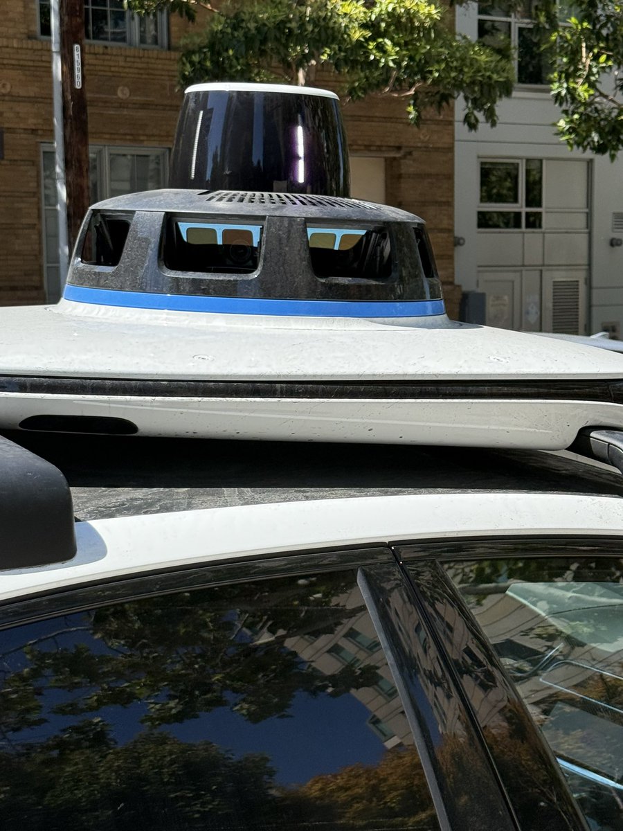Fikester's tweet image. Been in San Francisco for the last three days and have only taken an Uber from the airport only because @Waymo can’t yet. Absolutely love it!