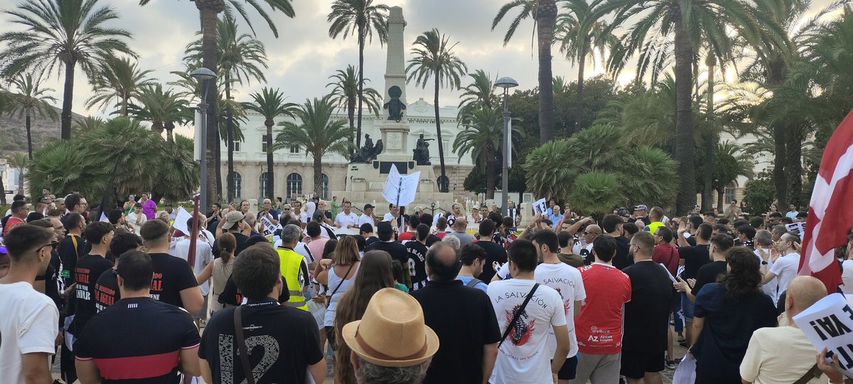 Había que estar porque el EFESE <a href="/FCCartagena_efs/">FC Cartagena</a> somos nosotros!!!