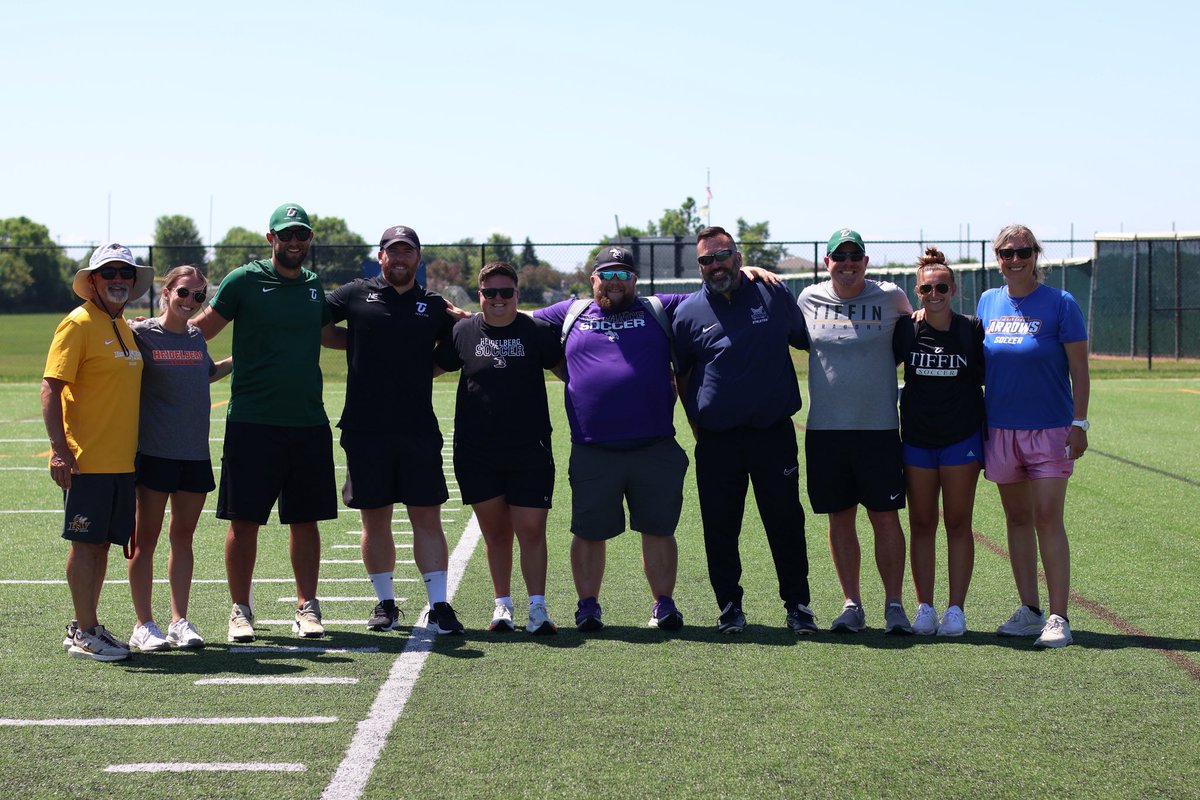 Big thanks to all 11 teams that came out to our camp! We’re grateful for the energy, effort, and competition you brought.
Huge shoutout to the coaches - we appreciate you making it happen!⚽️🐉

⚠️ Don’t forget: our ID Camp is coming up on the 20th! Registration is closing soon!
