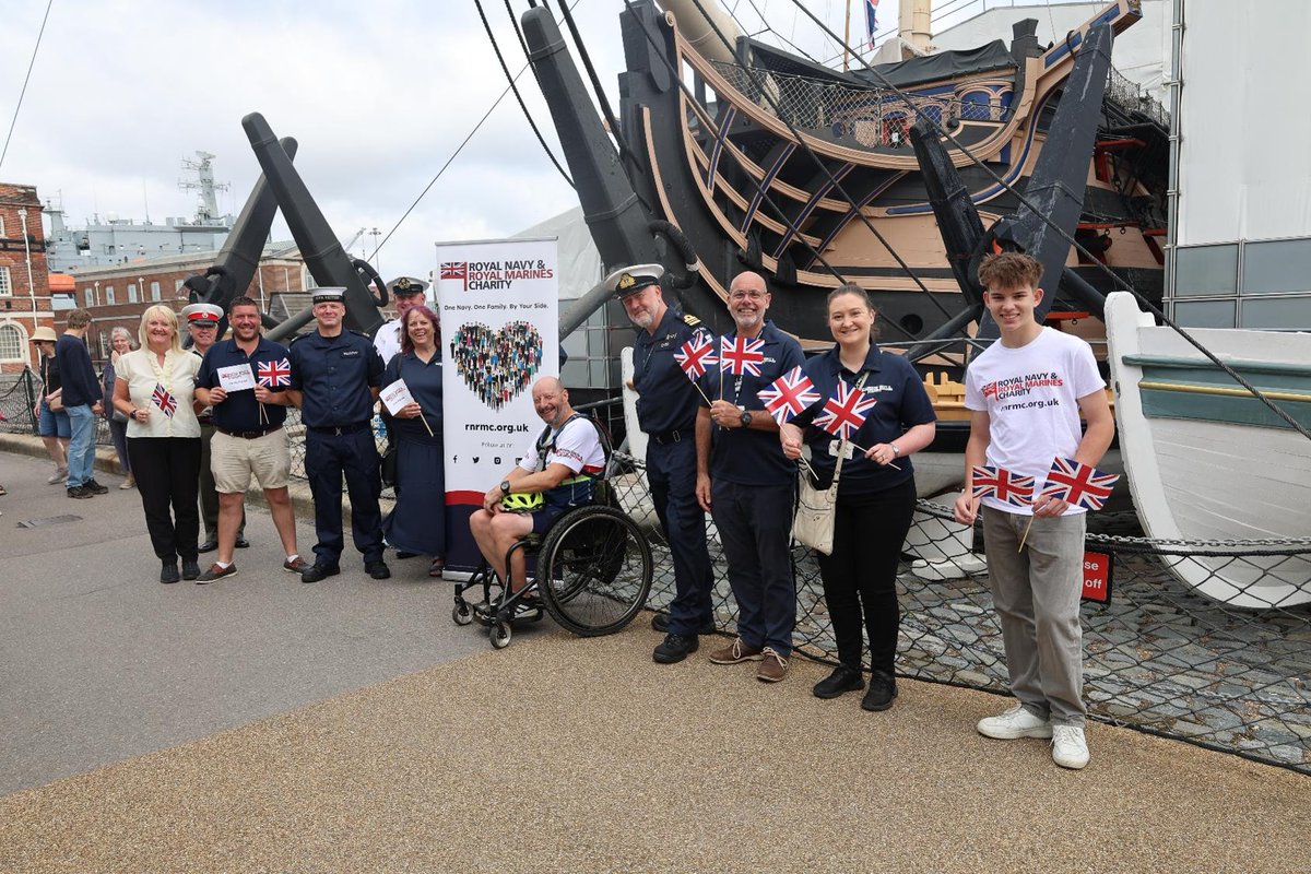RNRMC's tweet image. Today, Andy Craddock passed by the iconic HMS Victory – part of his 8th marathon as he completes 10 marathons in 10 cities over 10 days, all in a wheelchair.
Today supports RNRMC, with every mile raising funds and awareness. 💙
👏 Back Andy: justgiving.com/crowdfunding/1…