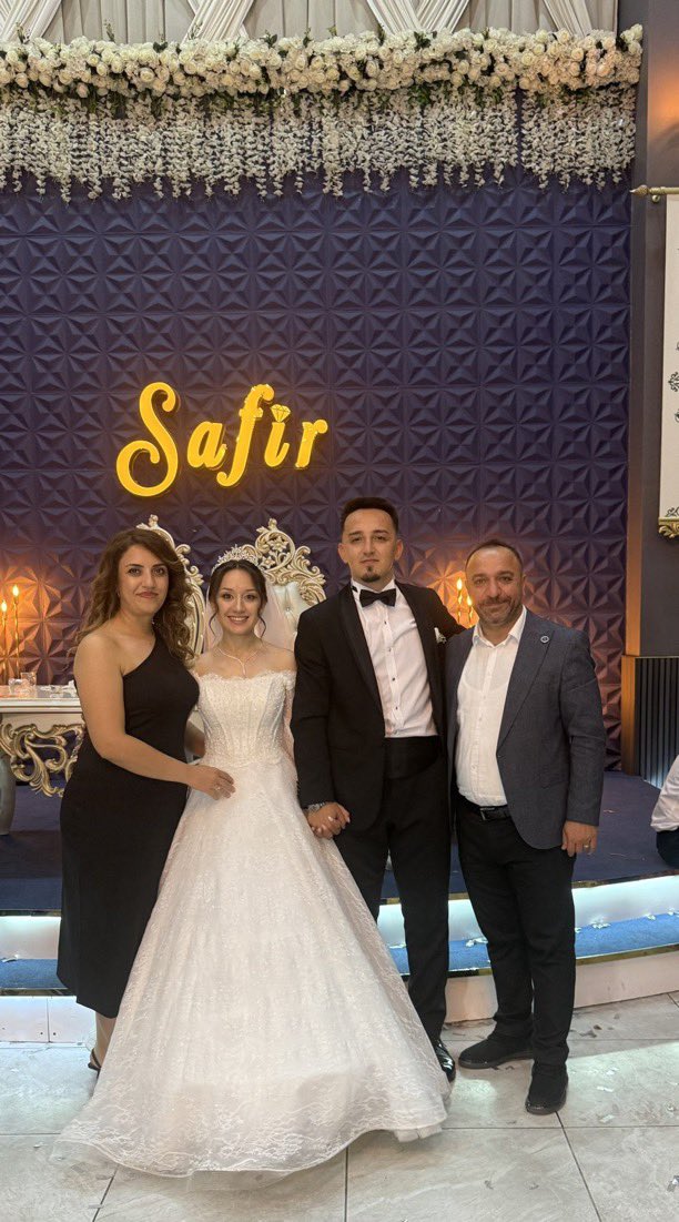 Tunahan Öztürk (@tunahannozturrk) on Twitter photo Hayatımızın en özel gününde yanımızda olan; Genel Başkan Yardımcılarımız <a href="/ahasanpasaoglu/">Ali İhsan HASANPAŞAOĞLU</a> , <a href="/Ramazanirge1/">Ramazan İRGE</a> , <a href="/oguzidug/">Oğuz İduğ</a> ve kıymetli eşi <a href="/Serpilidug/">Serpil İduğ</a> ,
Şanlıurfa 1 No’lu Şube Başkanımız <a href="/Mehmetcanbeyli/">MEHMET CANBEYLİ</a> ve kıymetli eşi <a href="/MervecaNbeyli06/">Merve KORKMAZ CANBEYLİ</a> ,
Adana 1 No’lu Şube Başkanımız <a href="/makifozcan/">Mehmet Akif ÖZCAN</a> , Hayatımızın en özel gününde yanımızda olan; Genel Başkan Yardımcılarımız <a href="/ahasanpasaoglu/">Ali İhsan HASANPAŞAOĞLU</a> , <a href="/Ramazanirge1/">Ramazan İRGE</a> , <a href="/oguzidug/">Oğuz İduğ</a> ve kıymetli eşi <a href="/Serpilidug/">Serpil İduğ</a> ,
Şanlıurfa 1 No’lu Şube Başkanımız <a href="/Mehmetcanbeyli/">MEHMET CANBEYLİ</a> ve kıymetli eşi <a href="/MervecaNbeyli06/">Merve KORKMAZ CANBEYLİ</a> ,
Adana 1 No’lu Şube Başkanımız <a href="/makifozcan/">Mehmet Akif ÖZCAN</a> ,