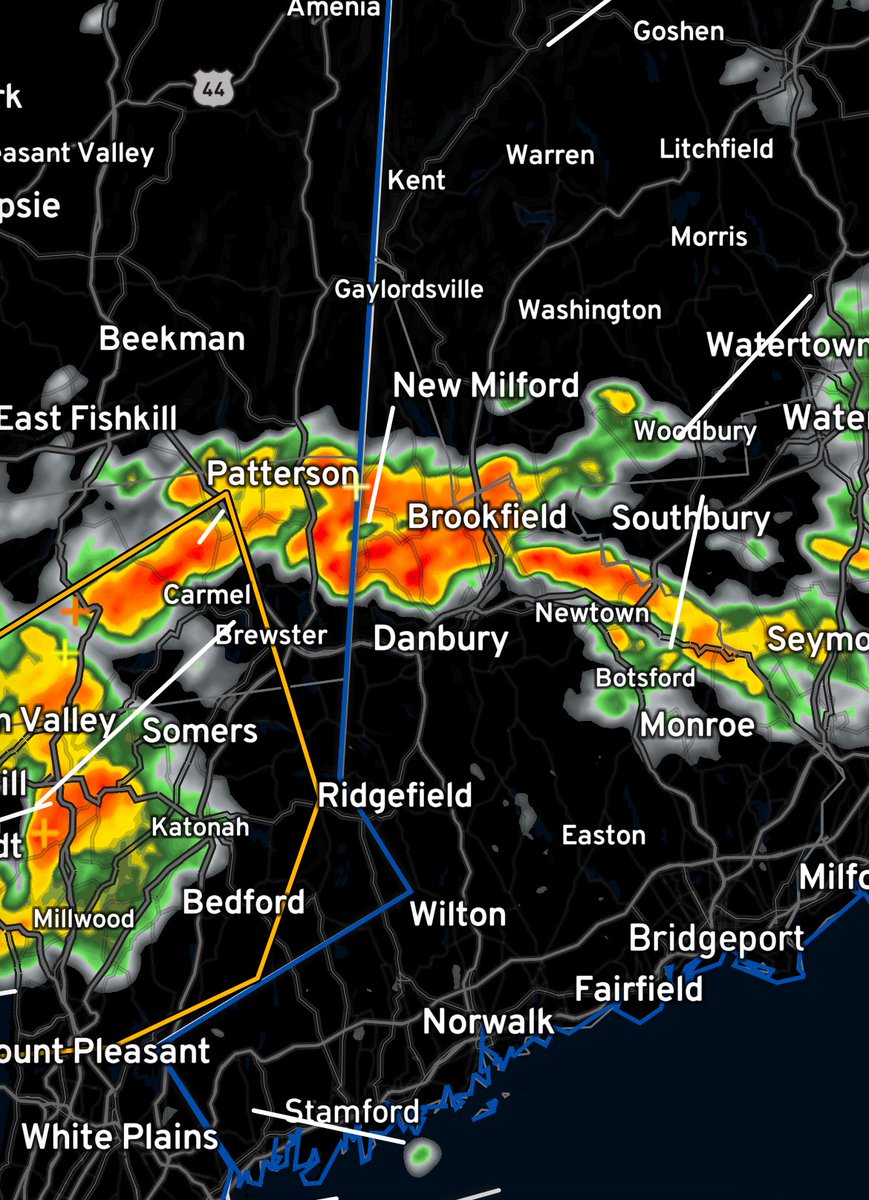 Danbury_WX's tweet image. We’ve got issues in Northern Fairfield County right now torrential rainfall is being reported with these storms! FLASH FLOOD WARNING in effect.