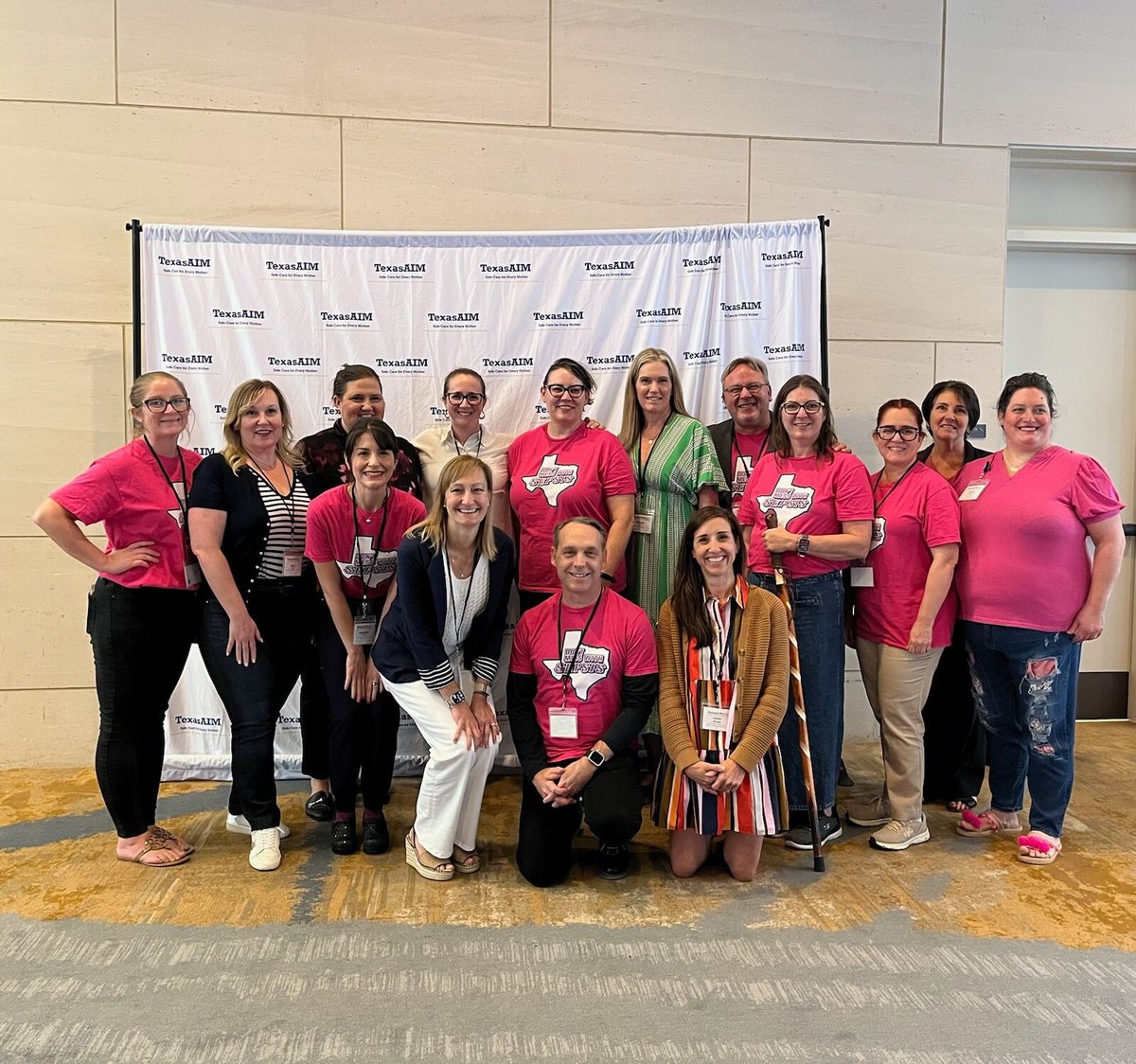📸 Spotted: Our incredible Program Director, Nicole Purnell, connecting with the amazing TexasAIM faculty! 💙 Together, we’re working to elevate maternal voices and improve outcomes for moms and birthing people across Texas. #MoMMAsVoices #TexasAIM #MaternalHealth