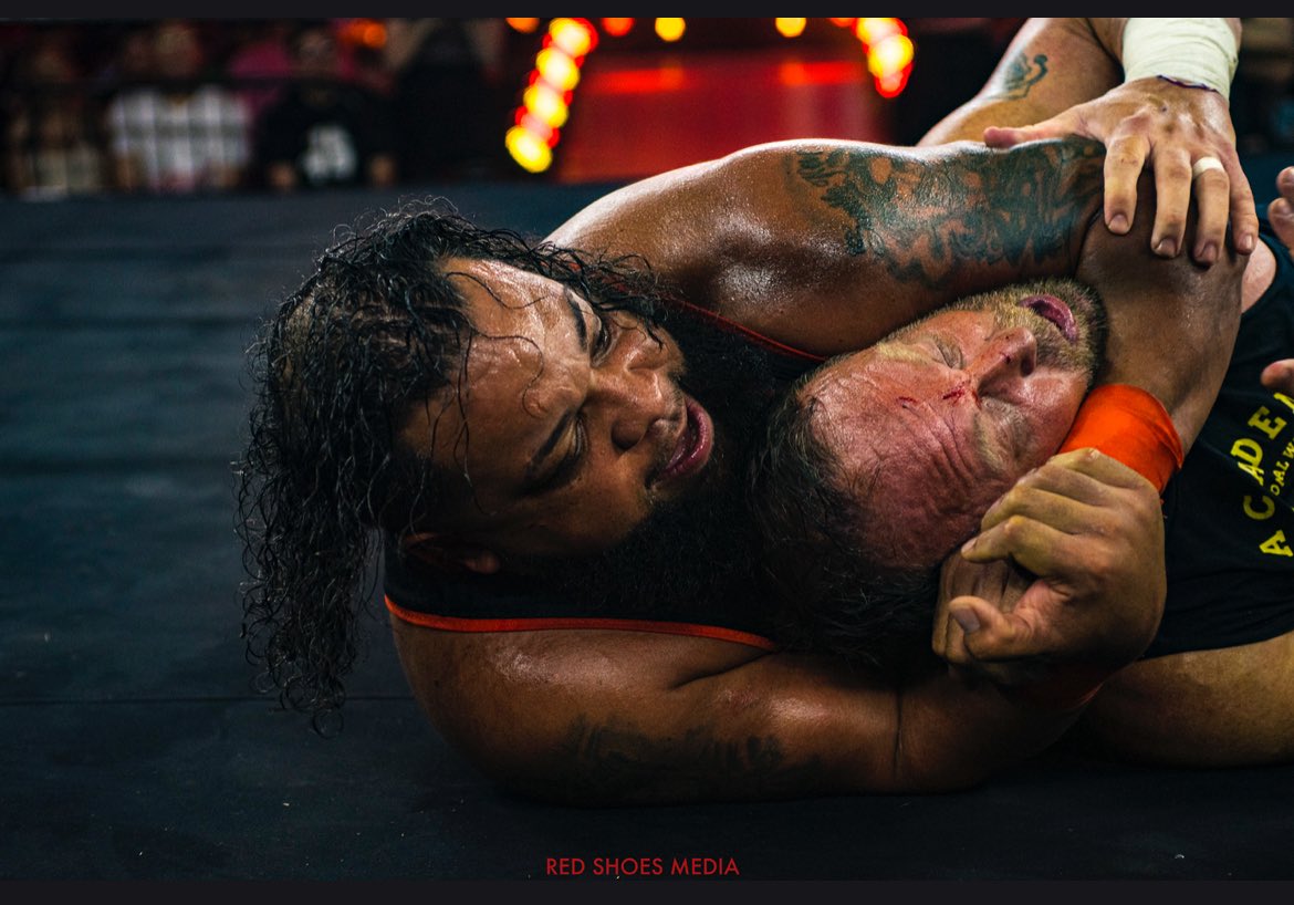 AJForU2C's tweet image. Mr Anderson won’t be saying anything, anytime soon!

@RedShoesMedia on the 📸

#HotSummerNights
#ECW
