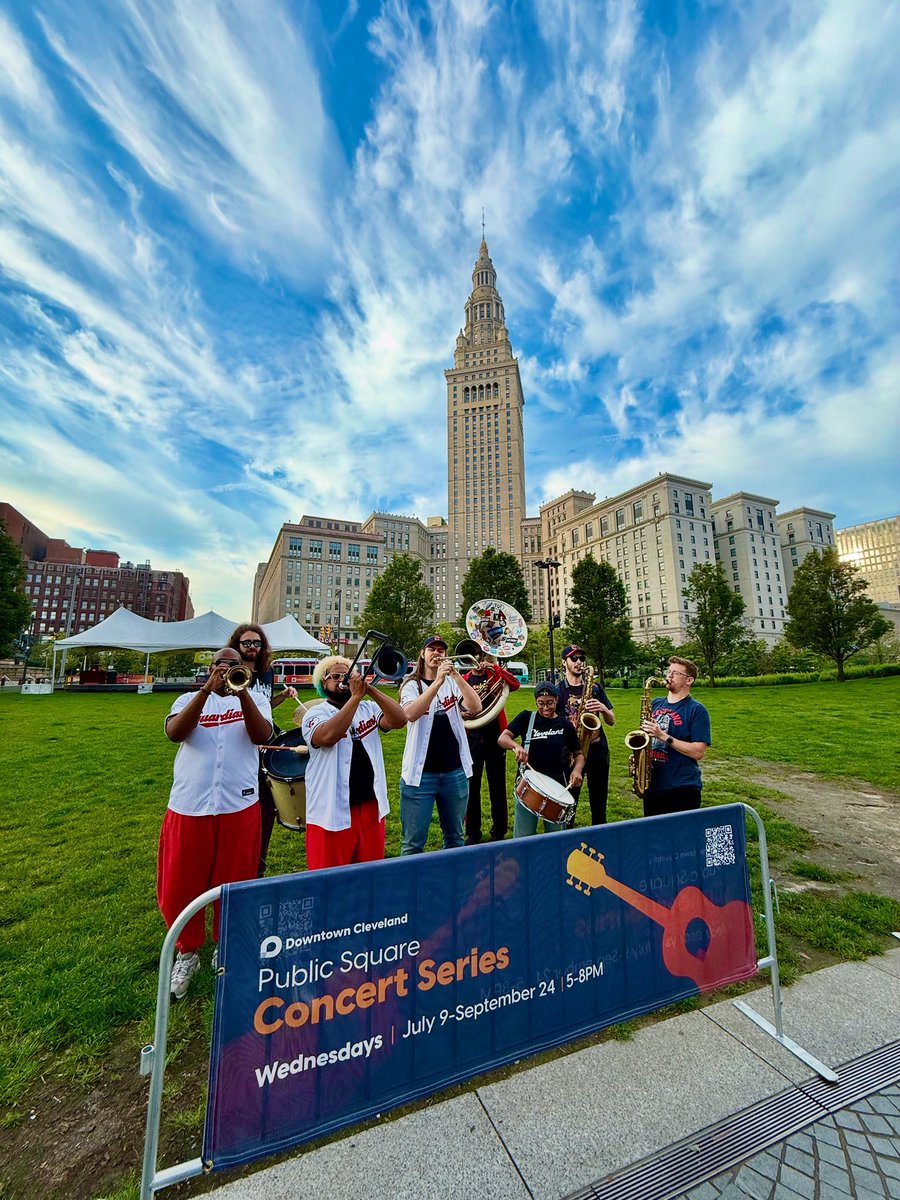 DowntownCLE's tweet image. Downtown Cleveland’s Public Square Concert Series continues THIS WEDNESDAY, July 16th, from 5-8pm with Da Land Brass Band!!🎺

Enjoy funky fresh horns, jazzy sax features, and too-cool tubas that’ll keep you dancing all night long.🎷Stop by the on-site bar and food trucks too!