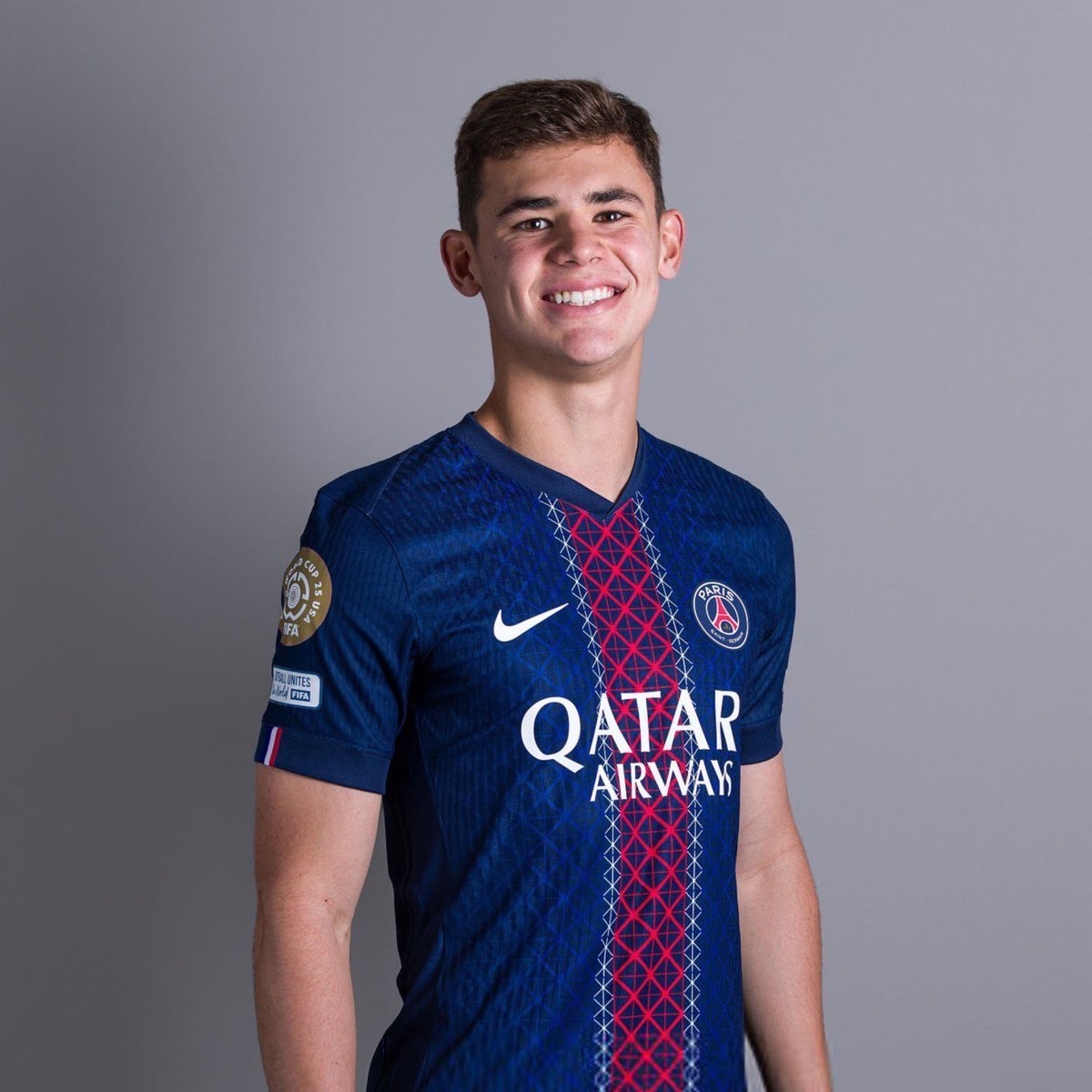 Paristeamfr's tweet photo. 🇵🇹 La presse portugaise est unanime : Gabriel Moscardo va rejoindre Braga en prêt pour une saison.
Le milieu brésilien du PSG est tout proche d’un nouveau défi. 🔁🇧🇷

#PSG #Moscardo #Braga #Mercato https://t.co/3NbV7DOhTU