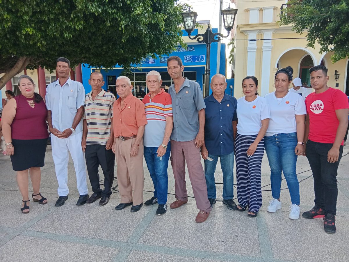 Miguel Álvarez Anaya (@miguellvarezan2) on Twitter photo <a href="/SucelF1/">@SucelF</a> <a href="/PartidoPCC/">Partido Comunista de Cuba</a> <a href="/DiazCanelB/">Miguel Díaz-Canel Bermúdez</a> @Colina_VClara <a href="/DrRobertoMOjeda/">Dr. Roberto Morales Ojeda</a> <a href="/EduardoLopezL65/">Eduardo López Leyva</a> <a href="/YanetsyCubana/">Yanetsy Rodríguez Sampson🇨🇺</a> <a href="/YudelkisOrtizB/">Yudelkis Ortiz Barceló</a> <a href="/YaquedeCuba/">Yaquelin</a> <a href="/OsorioYoandrys/">Yoandrys Castro Osorio</a> <a href="/A1PedritoRojo83/">Pedrito 🔴</a> <a href="/AdrianaRojasQba/">Adriana</a> <a href="/agnes_becerra/">Agnes Becerra</a> <a href="/Aleidacr84/">Aleida</a> <a href="/AlejandraSuar3z/">Alejandra Suárez</a> <a href="/AliceZurdita/">ღ︎ NatyAlice ღ︎ 💕🌻</a> <a href="/Ana_Hurtado86/">Ana Hurtado</a> <a href="/BorgesOlivero/">Carlos Borges Oliveros</a> <a href="/CarlosFdeCossio/">Carlos F. de Cossio</a> <a href="/CubanoAPie2/">Cubano A Pie</a> #BayamoEn26
<a href="/SucelF1/">@SucelF</a>
<a href="/YanetsyCubana/">Yanetsy Rodríguez Sampson🇨🇺</a>
<a href="/BorgesOlivero/">Carlos Borges Oliveros</a>
<a href="/YudelkisOrtizB/">Yudelkis Ortiz Barceló</a> <a href="/SucelF1/">@SucelF</a> <a href="/PartidoPCC/">Partido Comunista de Cuba</a> <a href="/DiazCanelB/">Miguel Díaz-Canel Bermúdez</a> @Colina_VClara <a href="/DrRobertoMOjeda/">Dr. Roberto Morales Ojeda</a> <a href="/EduardoLopezL65/">Eduardo López Leyva</a> <a href="/YanetsyCubana/">Yanetsy Rodríguez Sampson🇨🇺</a> <a href="/YudelkisOrtizB/">Yudelkis Ortiz Barceló</a> <a href="/YaquedeCuba/">Yaquelin</a> <a href="/OsorioYoandrys/">Yoandrys Castro Osorio</a> <a href="/A1PedritoRojo83/">Pedrito 🔴</a> <a href="/AdrianaRojasQba/">Adriana</a> <a href="/agnes_becerra/">Agnes Becerra</a> <a href="/Aleidacr84/">Aleida</a> <a href="/AlejandraSuar3z/">Alejandra Suárez</a> <a href="/AliceZurdita/">ღ︎ NatyAlice ღ︎ 💕🌻</a> <a href="/Ana_Hurtado86/">Ana Hurtado</a> <a href="/BorgesOlivero/">Carlos Borges Oliveros</a> <a href="/CarlosFdeCossio/">Carlos F. de Cossio</a> <a href="/CubanoAPie2/">Cubano A Pie</a> #BayamoEn26
<a href="/SucelF1/">@SucelF</a>
<a href="/YanetsyCubana/">Yanetsy Rodríguez Sampson🇨🇺</a>
<a href="/BorgesOlivero/">Carlos Borges Oliveros</a>
<a href="/YudelkisOrtizB/">Yudelkis Ortiz Barceló</a>