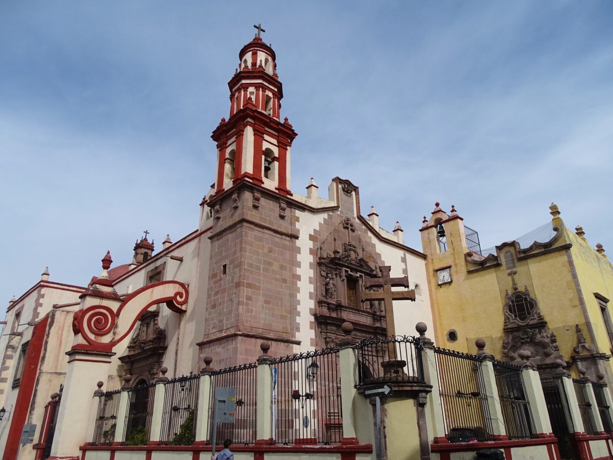 asomarte's tweet image. ⚔️✝️Se acerca la celebración del 494 aniversario de la fundación de Santiago de Querétaro y qué mejor opción que conocer más sobre este pasaje de la historia queretana que con esta ruta de la agencia 🗺️Even Travel Querétaro
Reserva ya al:
442 109 4008