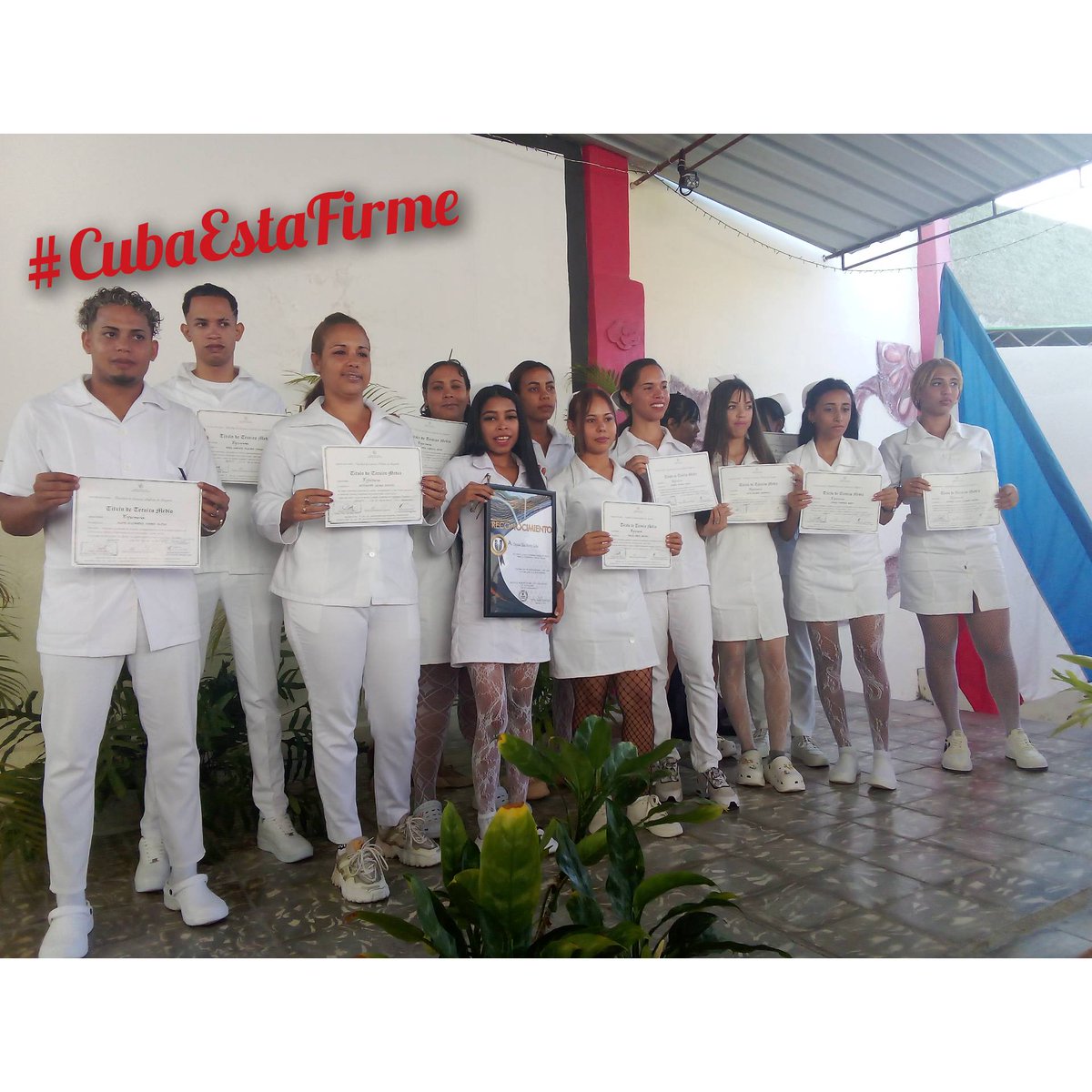 #CubaEstáFirme 
Seguros de que venceremos #Jiguani#DPSGranma