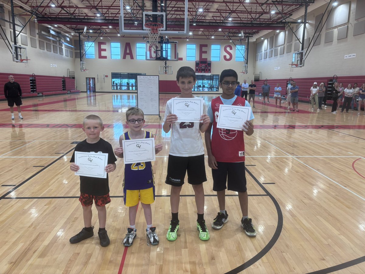 Week 3 day 1 campers of the day were really hard working! They did all the little things for their team! Congrats to Leo, Jayden, Enzo, and Samardh!