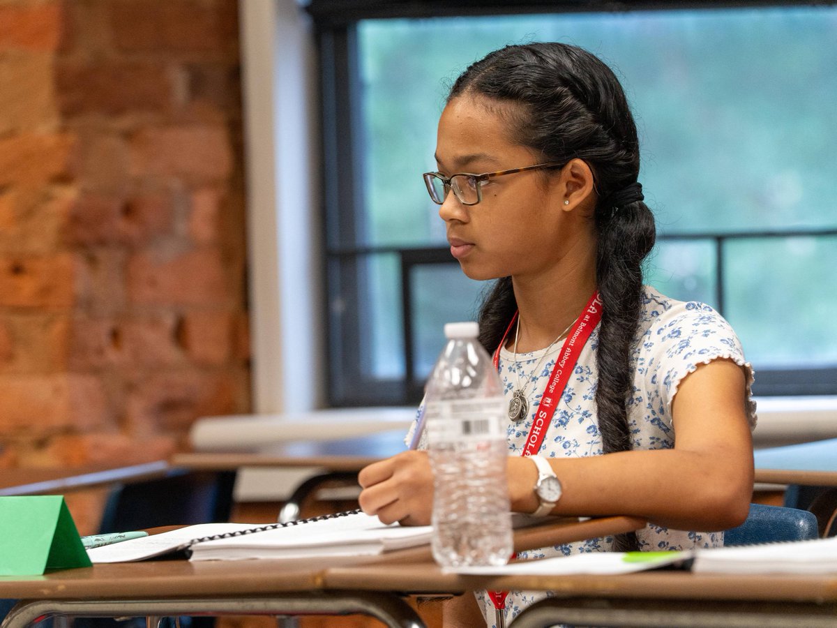 BelmontAbbey's tweet image. What an incredible week at the Abbey! 🙌
Last week, around 50 students joined us for the Honors College's Schola—a week filled with deep conversations, classic texts, and outdoor adventure.
They explored works by Plato, J.R.R. Tolkien, and more, went whitewater rafting at the…