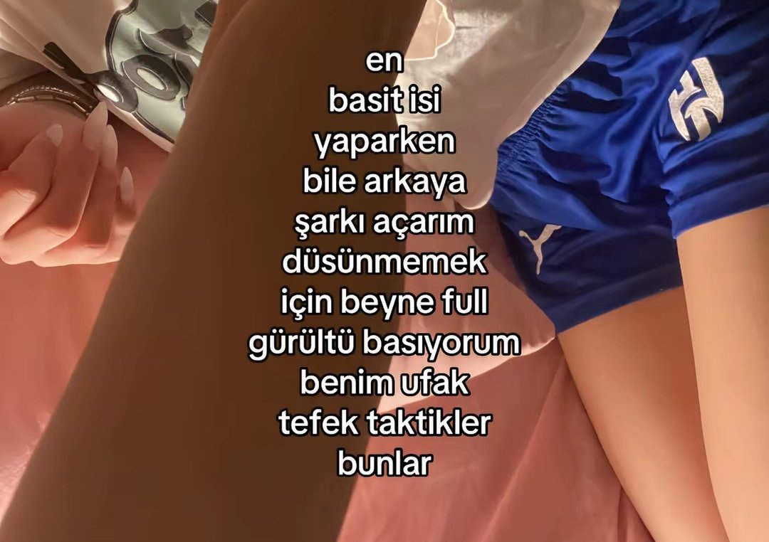 sinem (@kimbusnem) on Twitter photo 