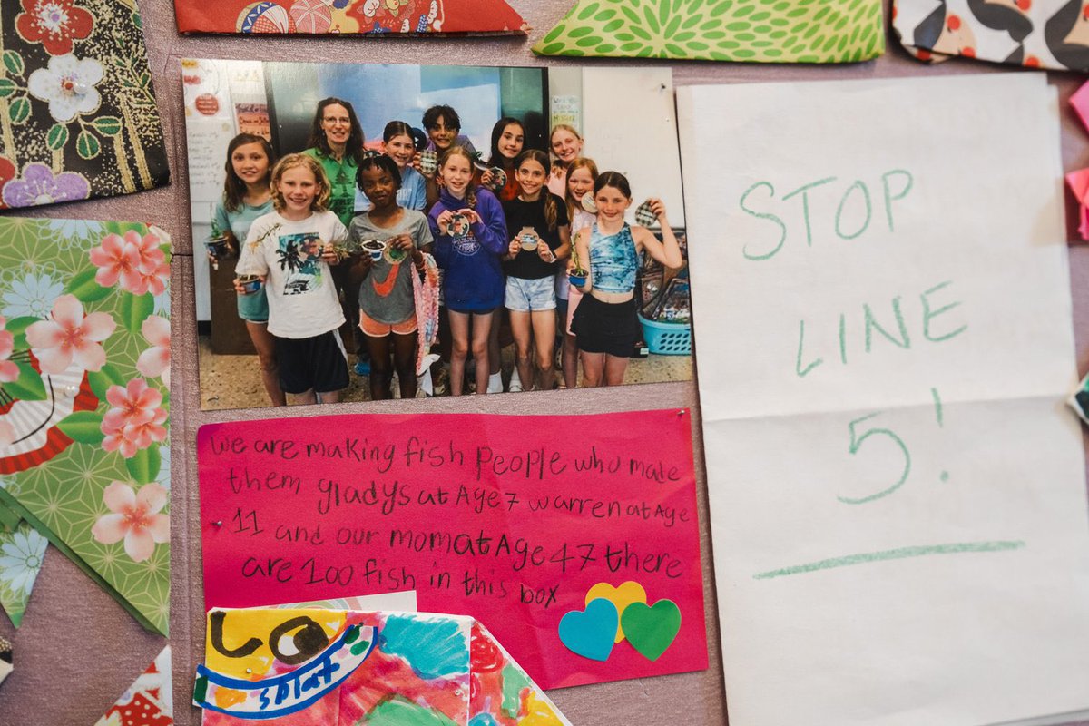 SierraClub's tweet image. WORLD RECORD! Sierra Club and vols from all over the world mailed in origami fish to bring awareness to protecting the #GreatLakes and #ShutDownLine5. In total, the Fish for the Future campaign collected 86,262 paper fish, over 4x the previous record!