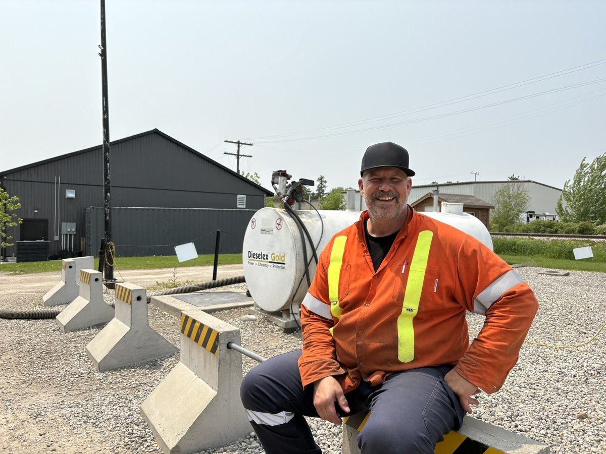 We have some of the best agronomy, energy and grain drivers out there! Guys like Rob Rolleman, who treat their equipment like their own. All shone up, Rob was excited to share this pic before he jets off to provide more amazing customer service. #EnergyDriver  #OursAreTheBest 🚚